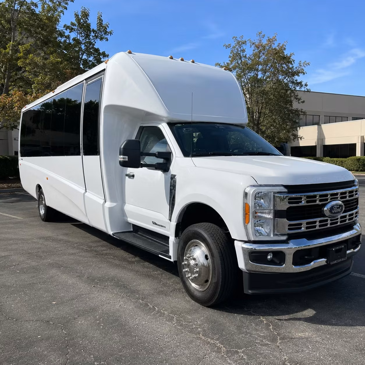lincoln airport shuttle services