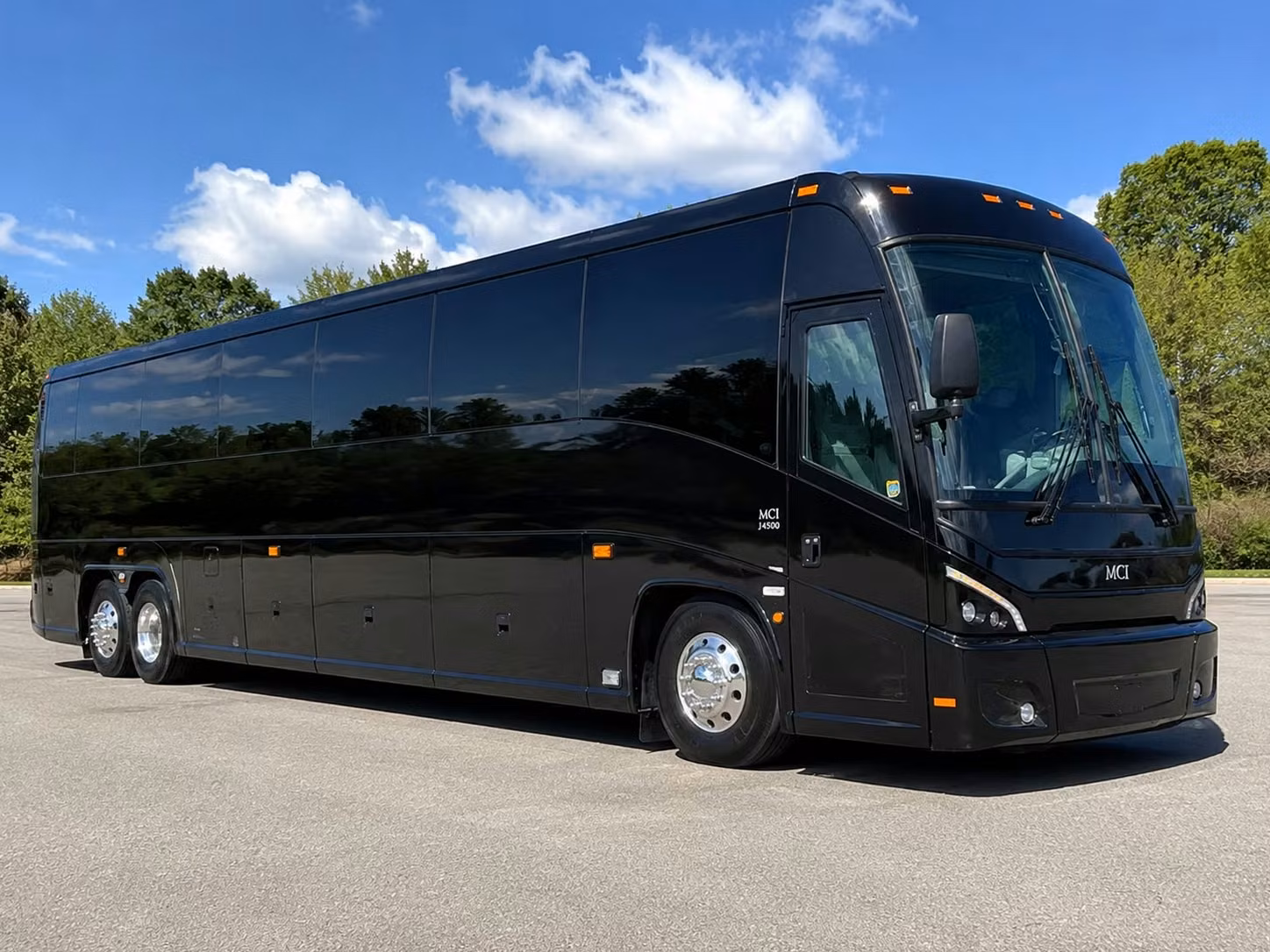 lincoln husker game day shuttle bus rentals