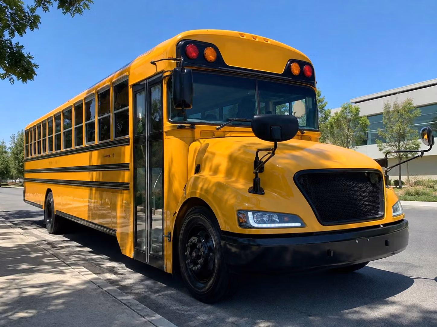 lincoln school bus rental