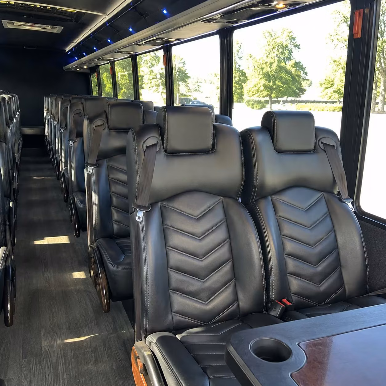 lincoln wedding shuttle services transportation