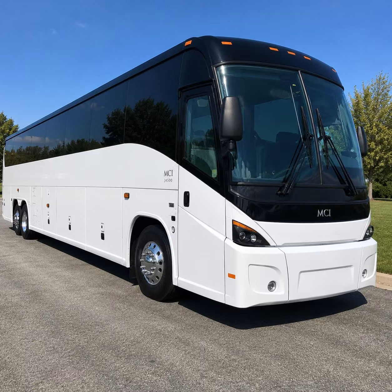 with so many bus options finding lincoln airport transportation has never been this fast